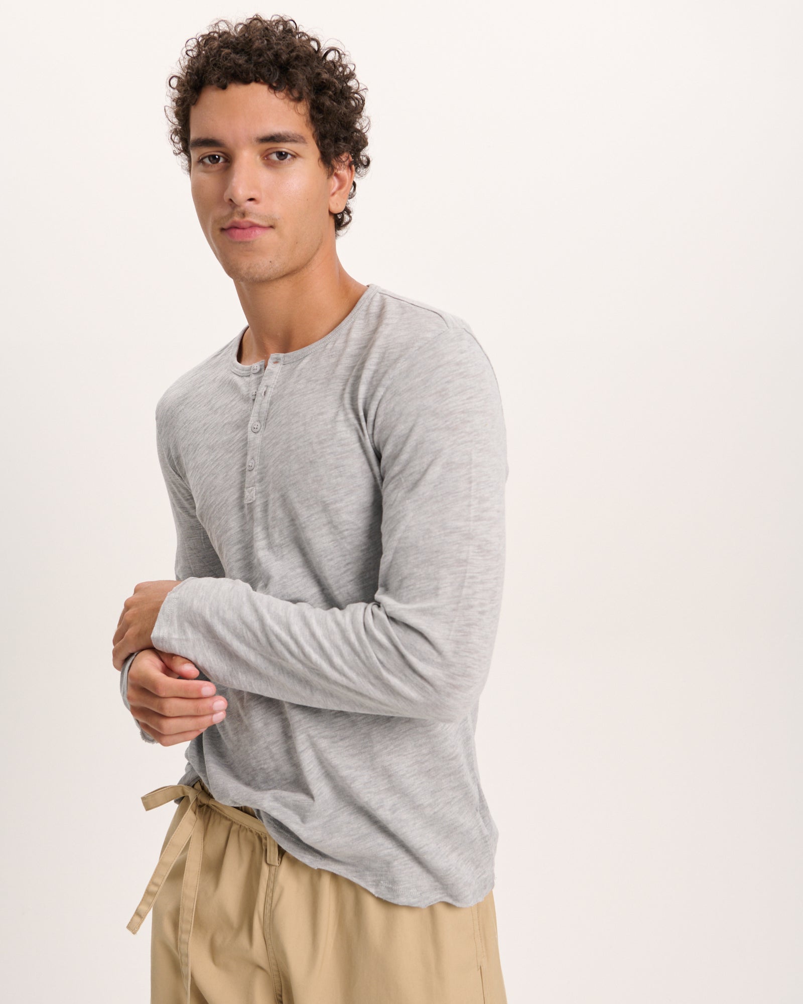 Slub Jersey Destroyed Wash Henley - Heather Grey